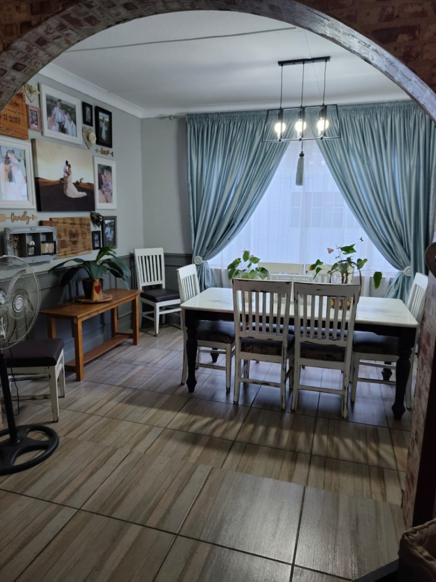 4 Bedroom Property for Sale in Collerville North West